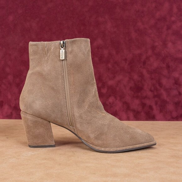 Blondo Women Tan Emma Waterproof Western Cowboy Ankle Fashion Boots sz 12 - Picture 8 of 8